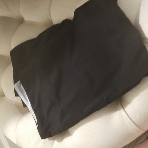 Women's cropped athletic leggings